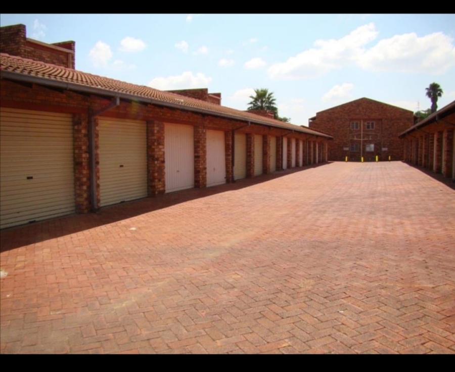 2 Bedroom Property for Sale in Fichardt Park Free State